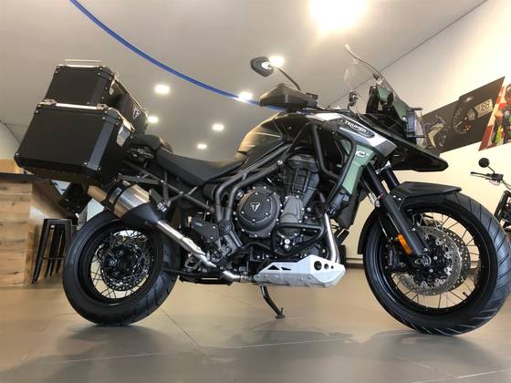 TRIUMPH TIGER 1200 XCX TRIUMPH TIGER 1200 XCX